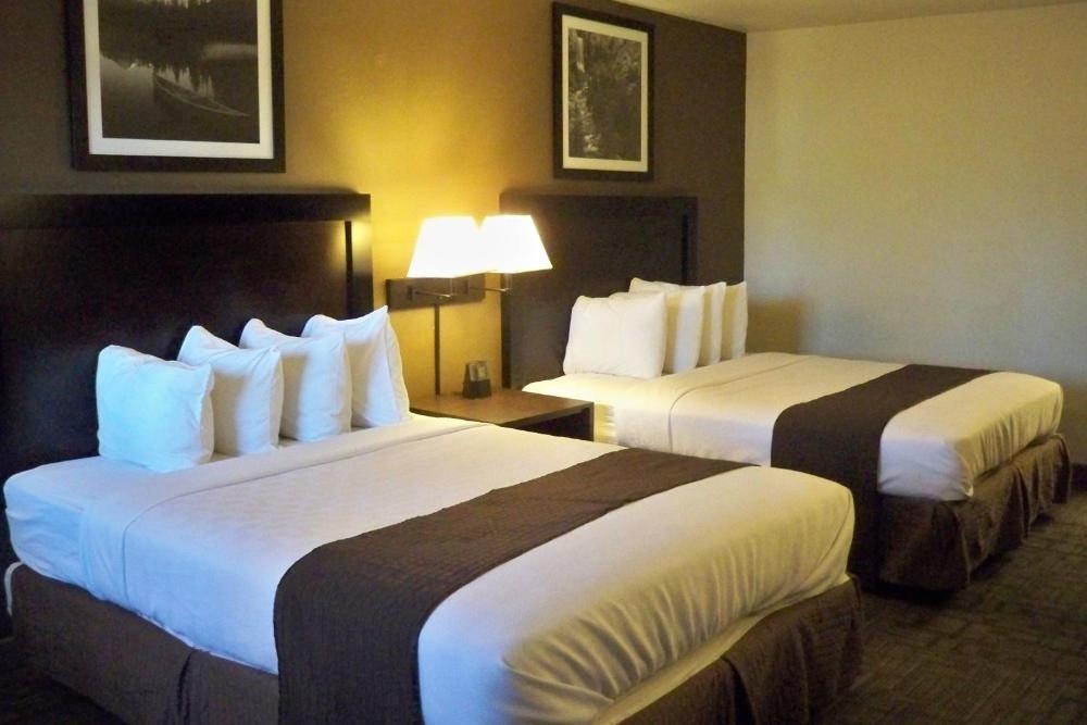 Sugarloaf Mountain Motel